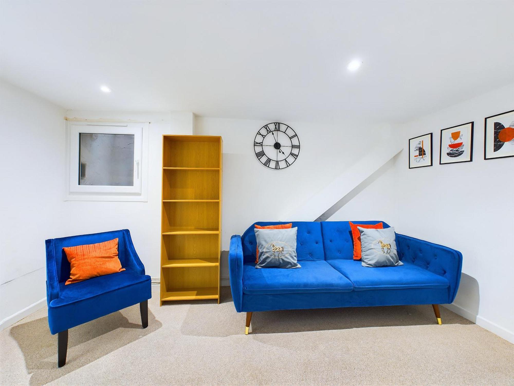 New Portland House By Signature - 3 Bedroom House In
